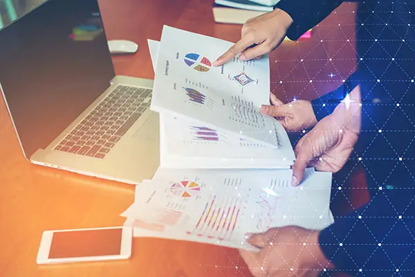 电脑挤压白斑什么样子